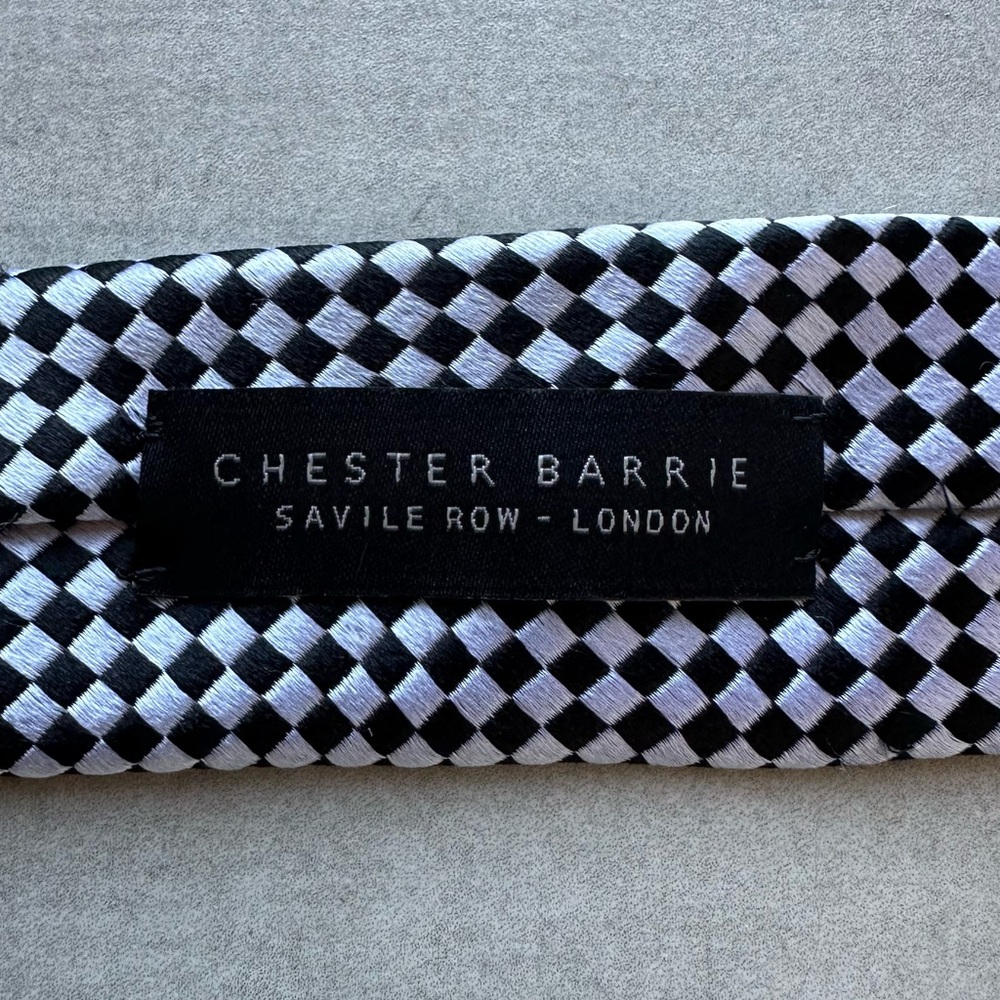 Chester Barrie White & Black Woven Silk Tie - RARE - Picture 5 of 6